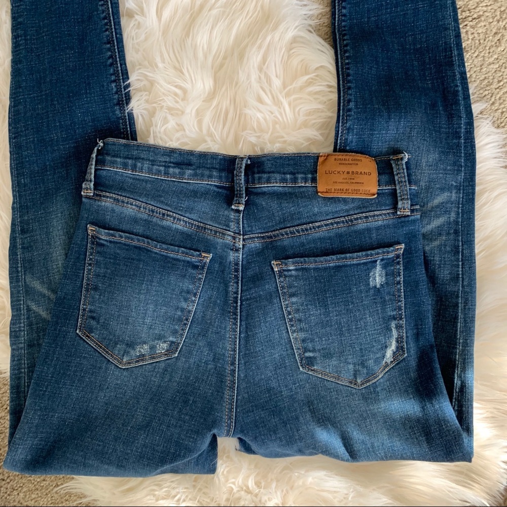 Lucky Brand 🍀 Blue Jeans - Picture 4 of 7